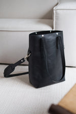 Load image into Gallery viewer, Foss Totebag Black