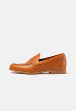 Lade das Bild in den Galerie-Viewer, Buxton Naturell Nappa - Der Original Penny Loafer