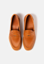 Lade das Bild in den Galerie-Viewer, Buxton Naturell Nappa - Der Original Penny Loafer