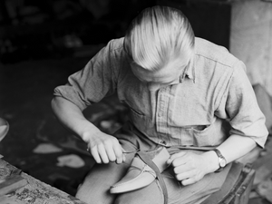 The Timeless Aurland Shoe: “The Original Pennyloafer” 