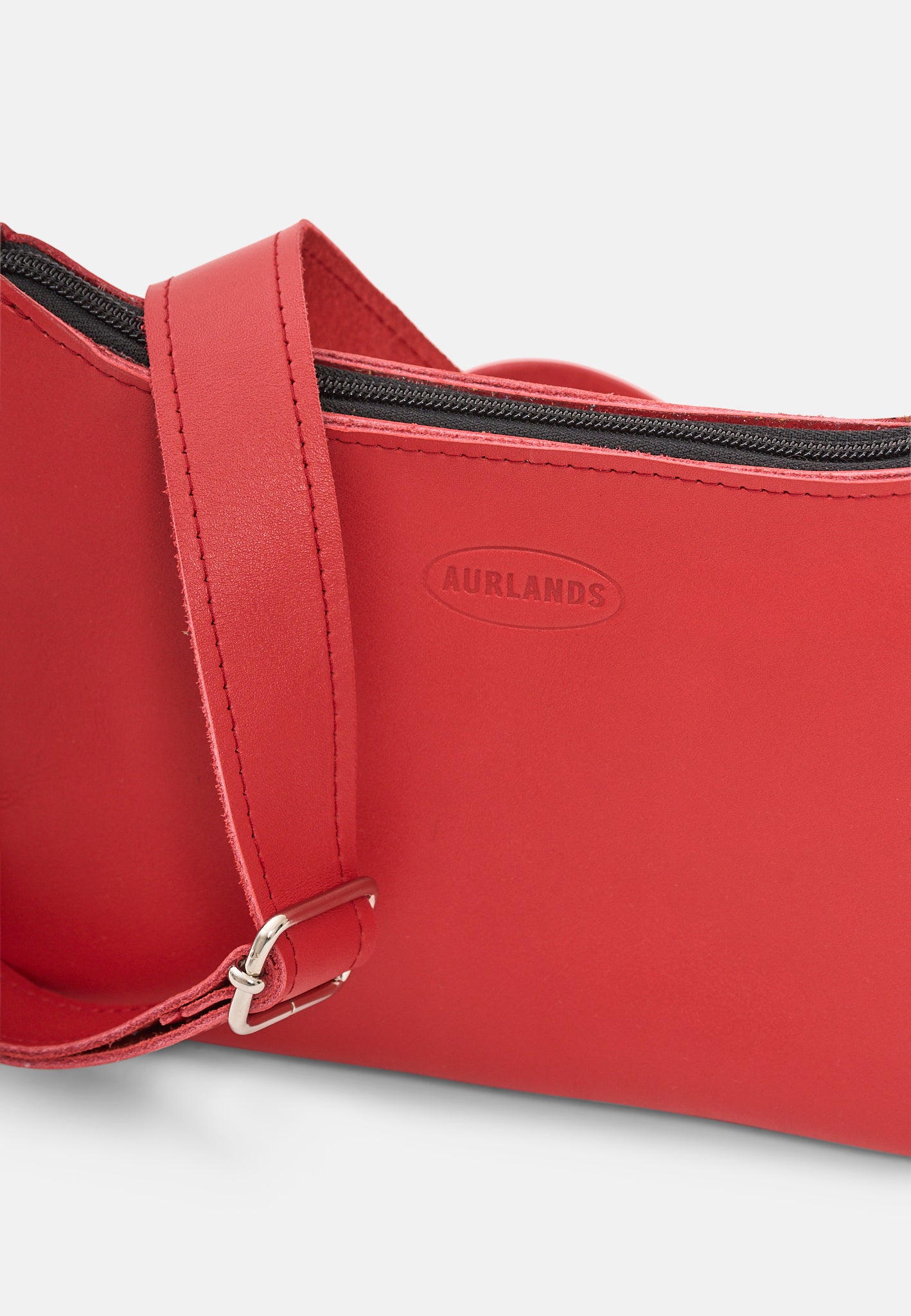 Fin shoulder bag Red