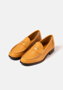 Buxton Caffe Latte Nappa - The Original Penny Loafer