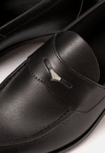Lade das Bild in den Galerie-Viewer, Buxton Svart Nappa - Der Original Penny Loafer

